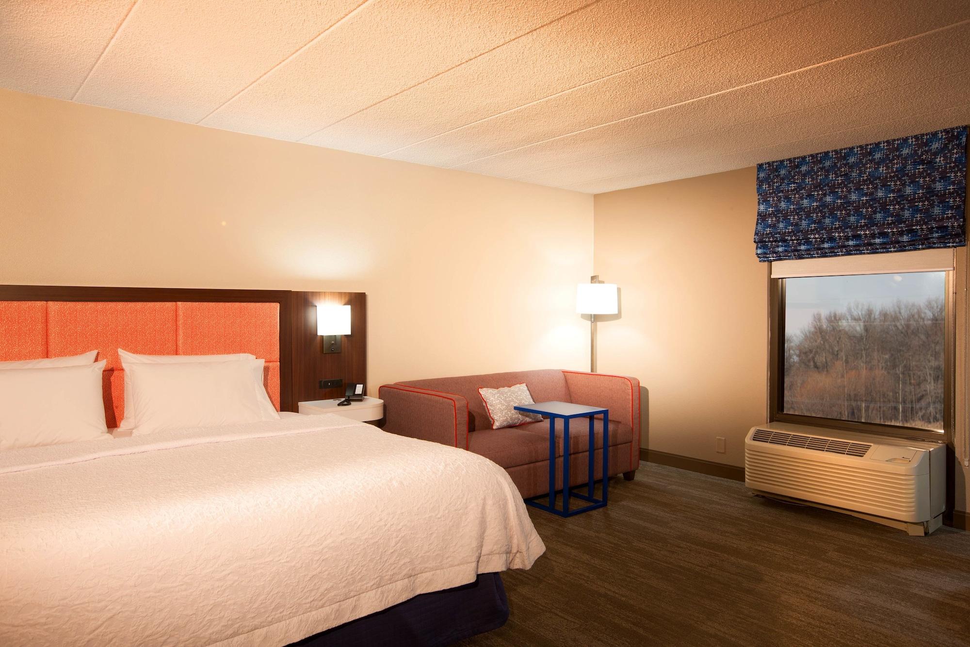 Hampton Inn Pennsville Екстериор снимка