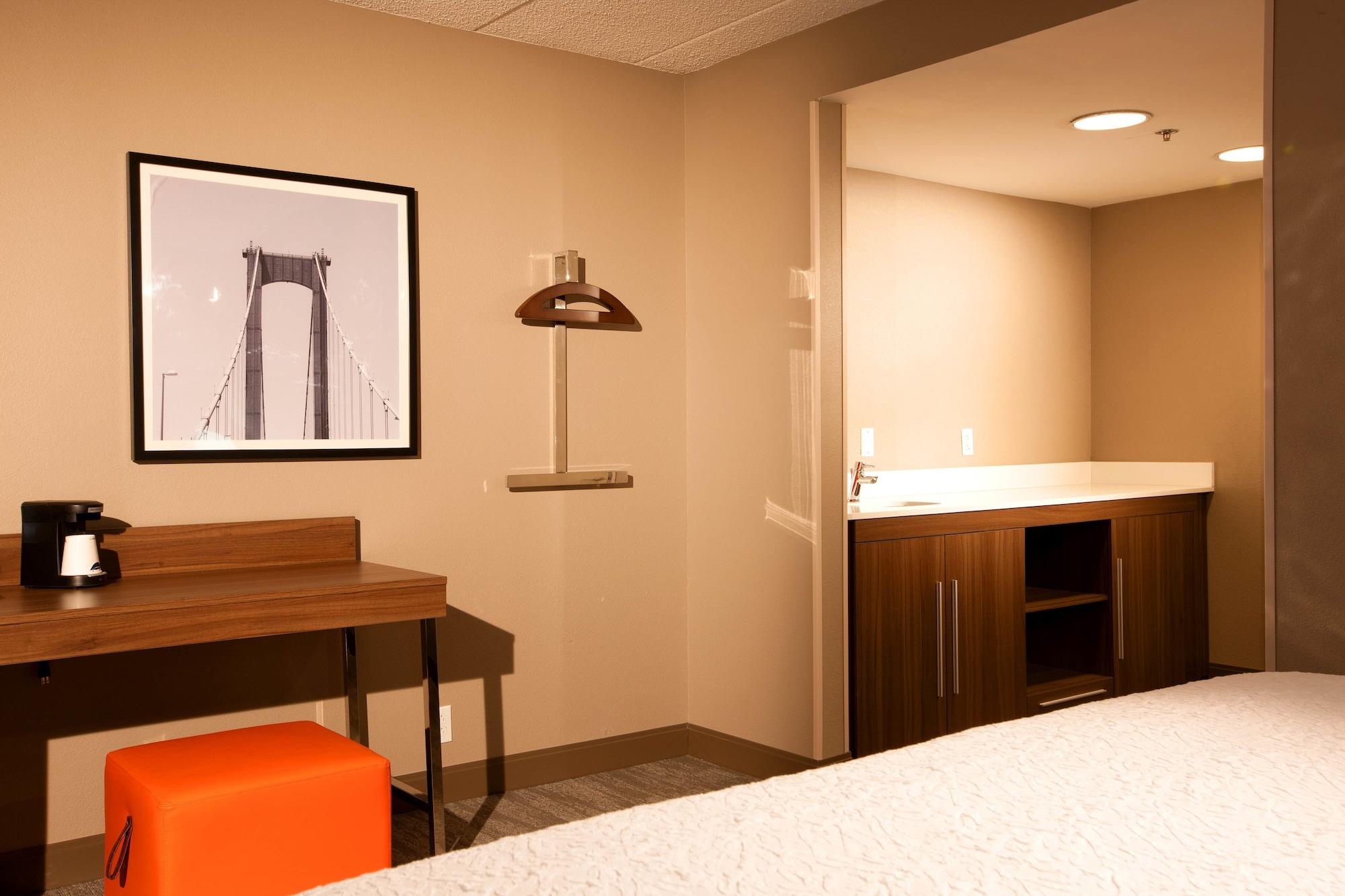 Hampton Inn Pennsville Екстериор снимка