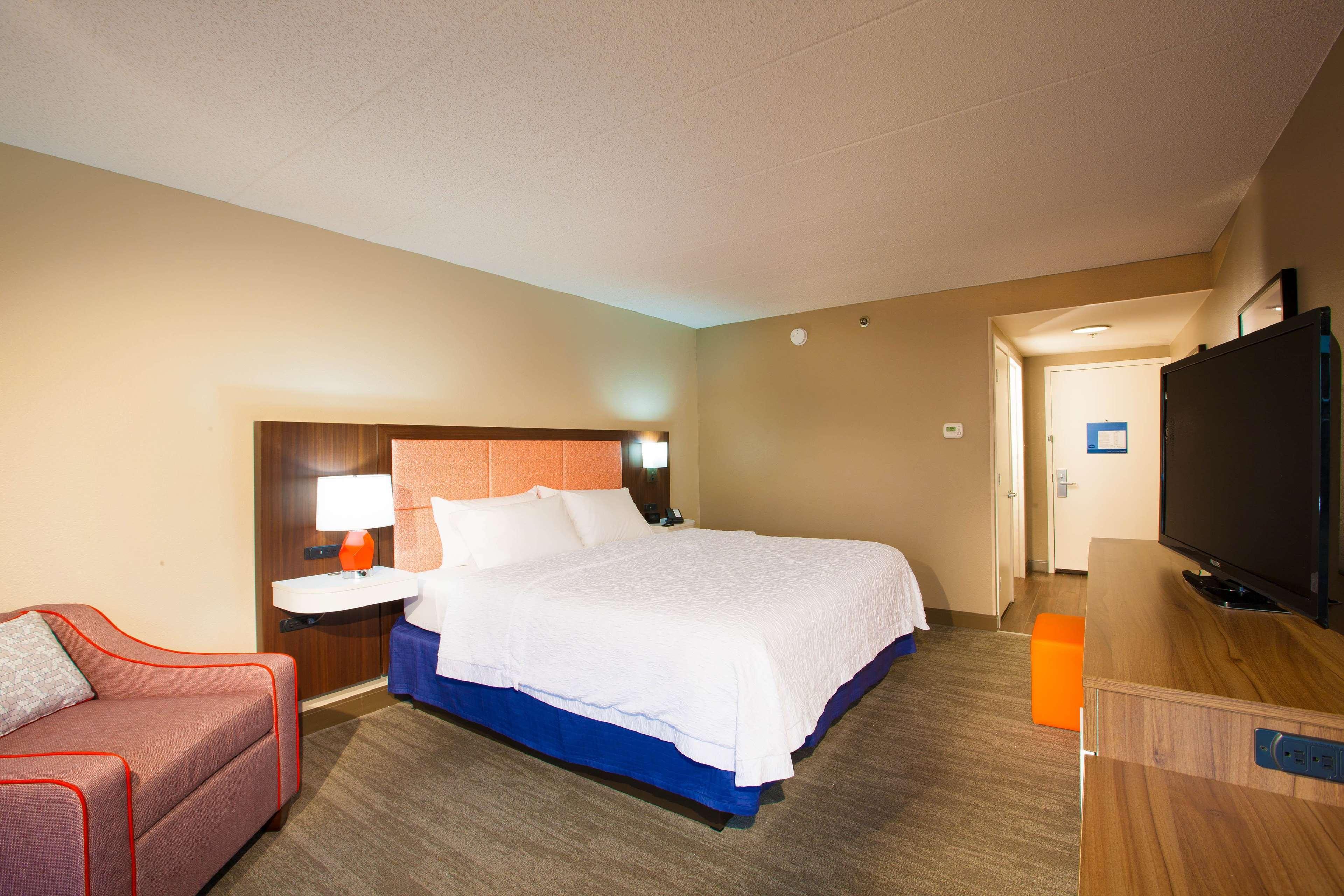 Hampton Inn Pennsville Екстериор снимка
