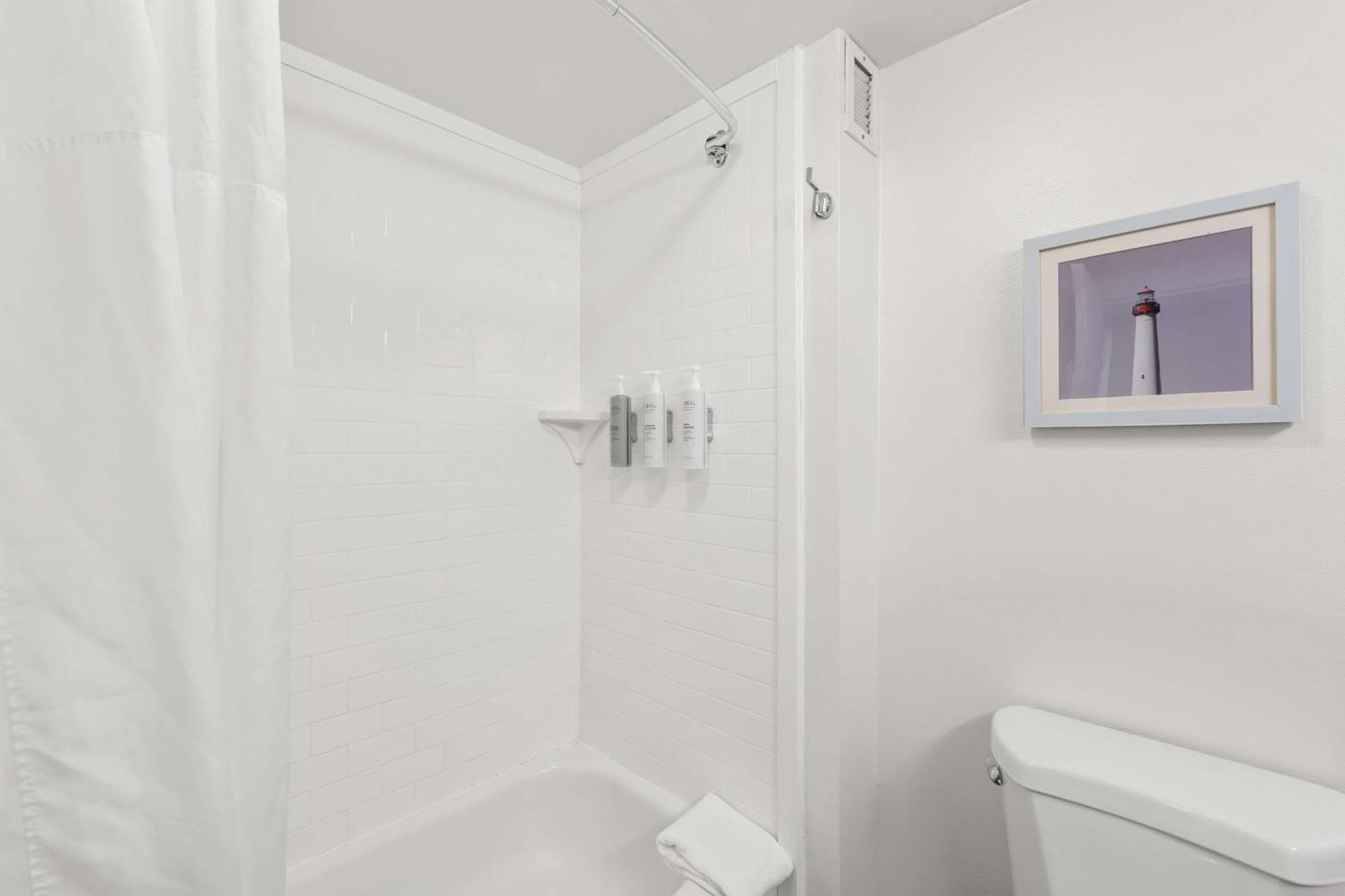 Hampton Inn Pennsville Екстериор снимка